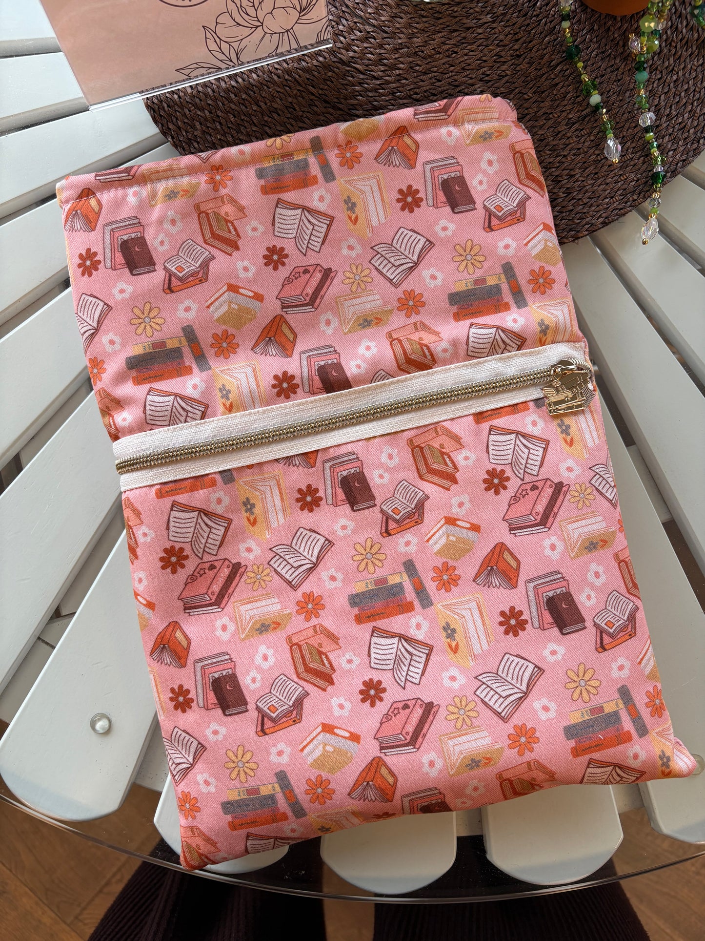 Large Padded Book Sleeve (great for an ipad or kindle scribe)