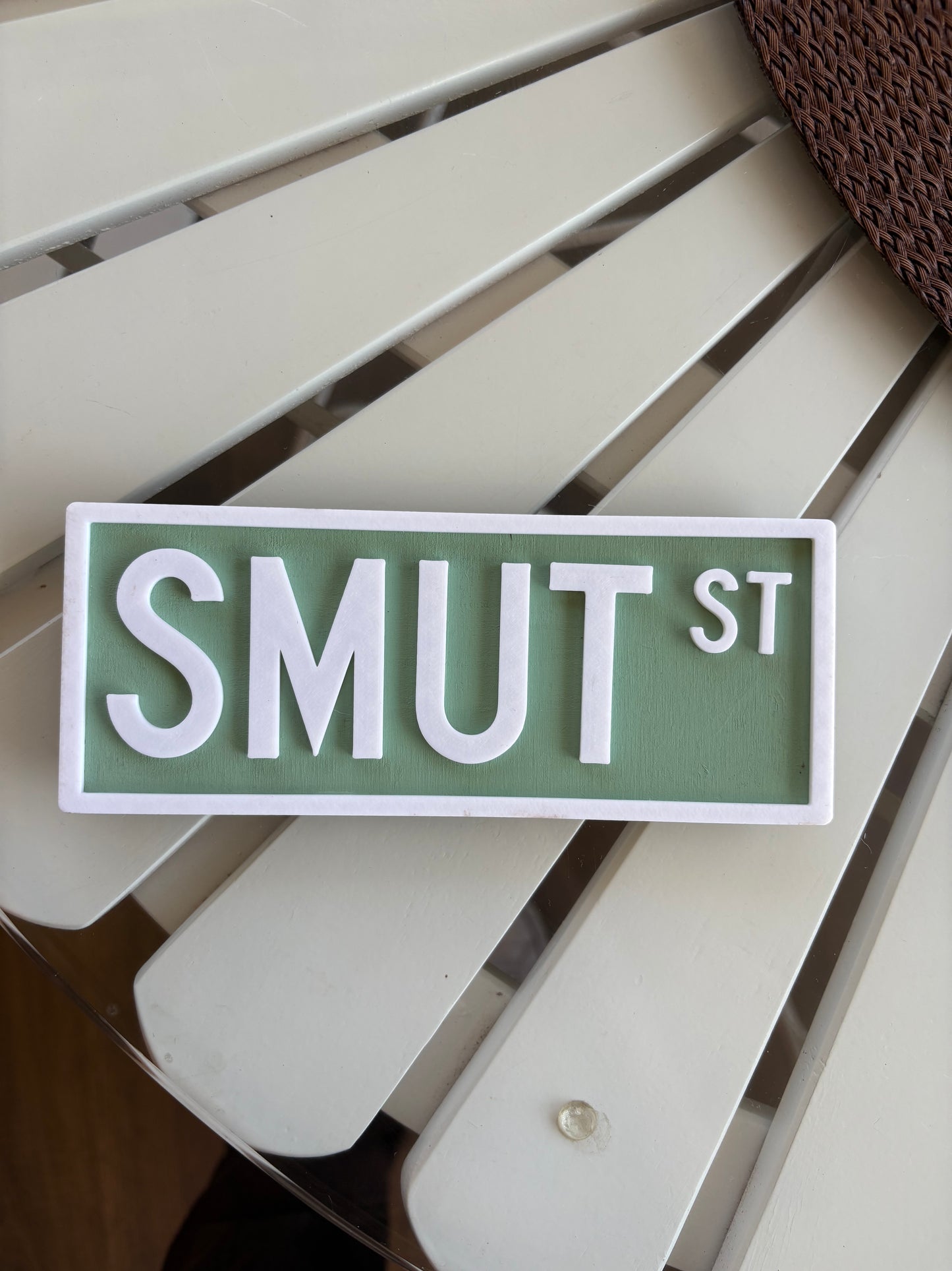 Smut Street Sign