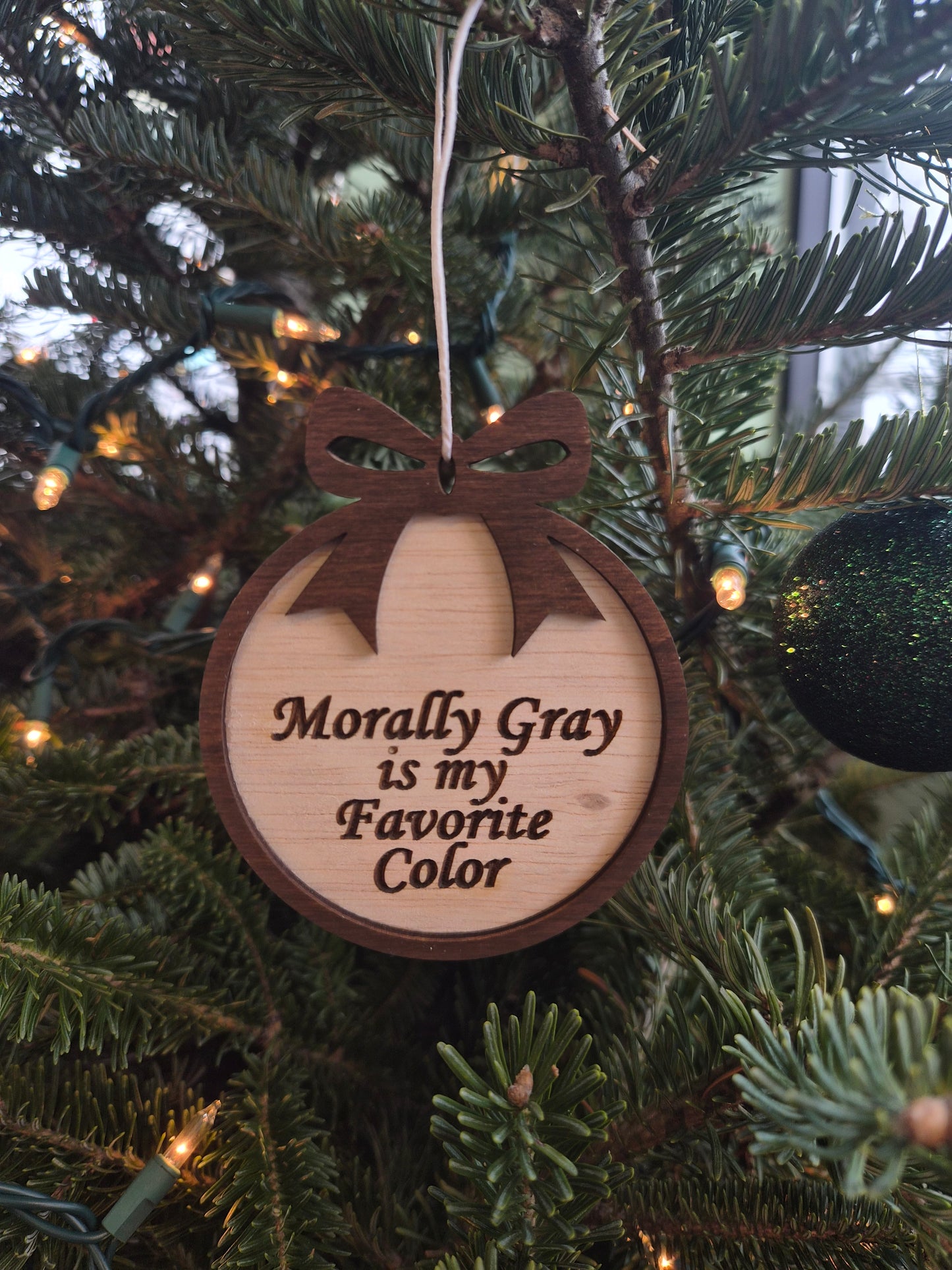 Wooden Reader Ornaments