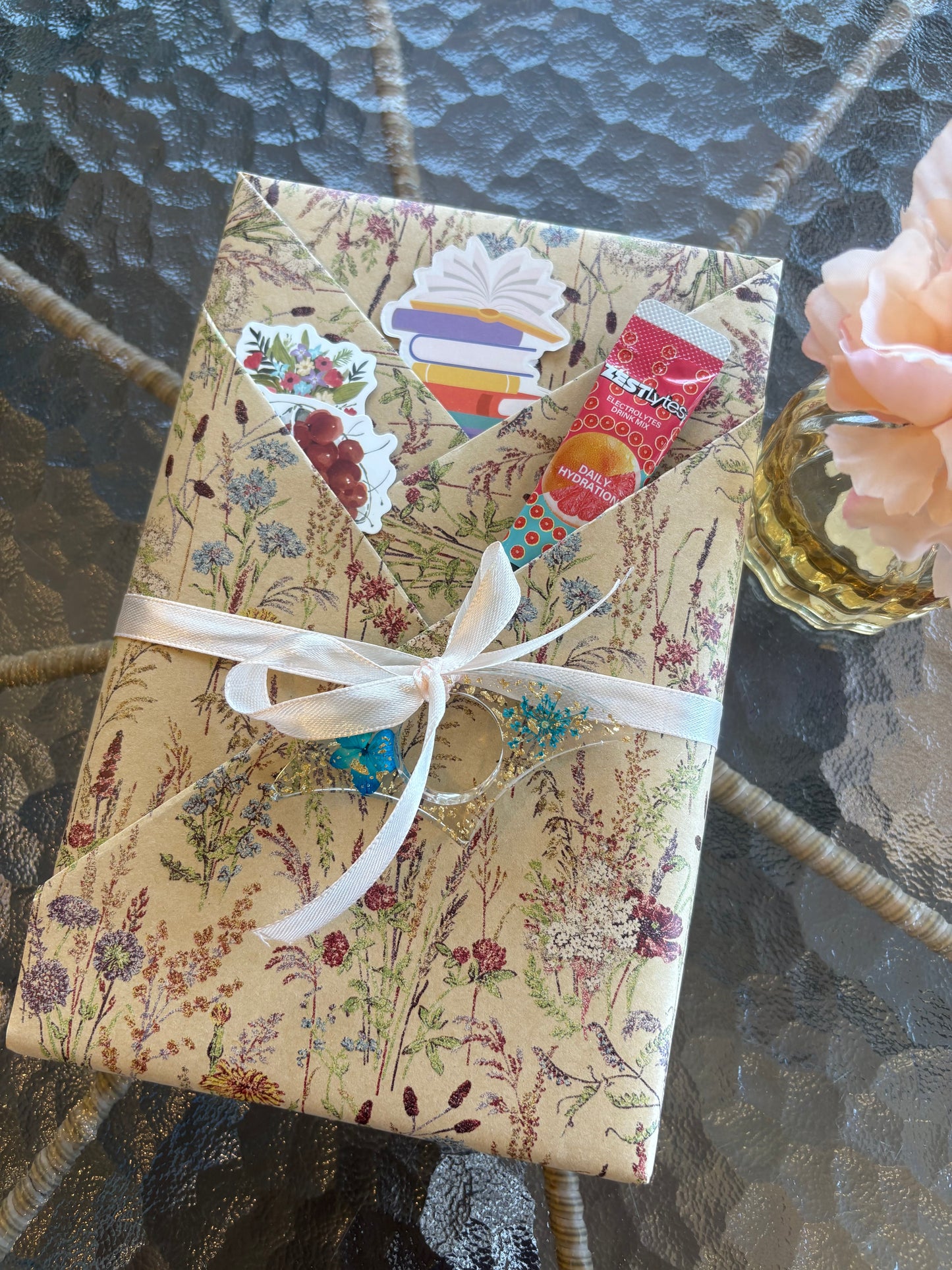 Spicy Pages Book Box - Monthly Spicy Romance Subscription Box