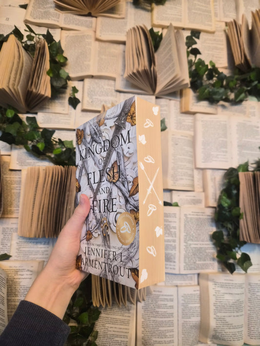 A Kingdom of Flesh and Fire by Jennifer L. Armentrout - Special Edition Paperback