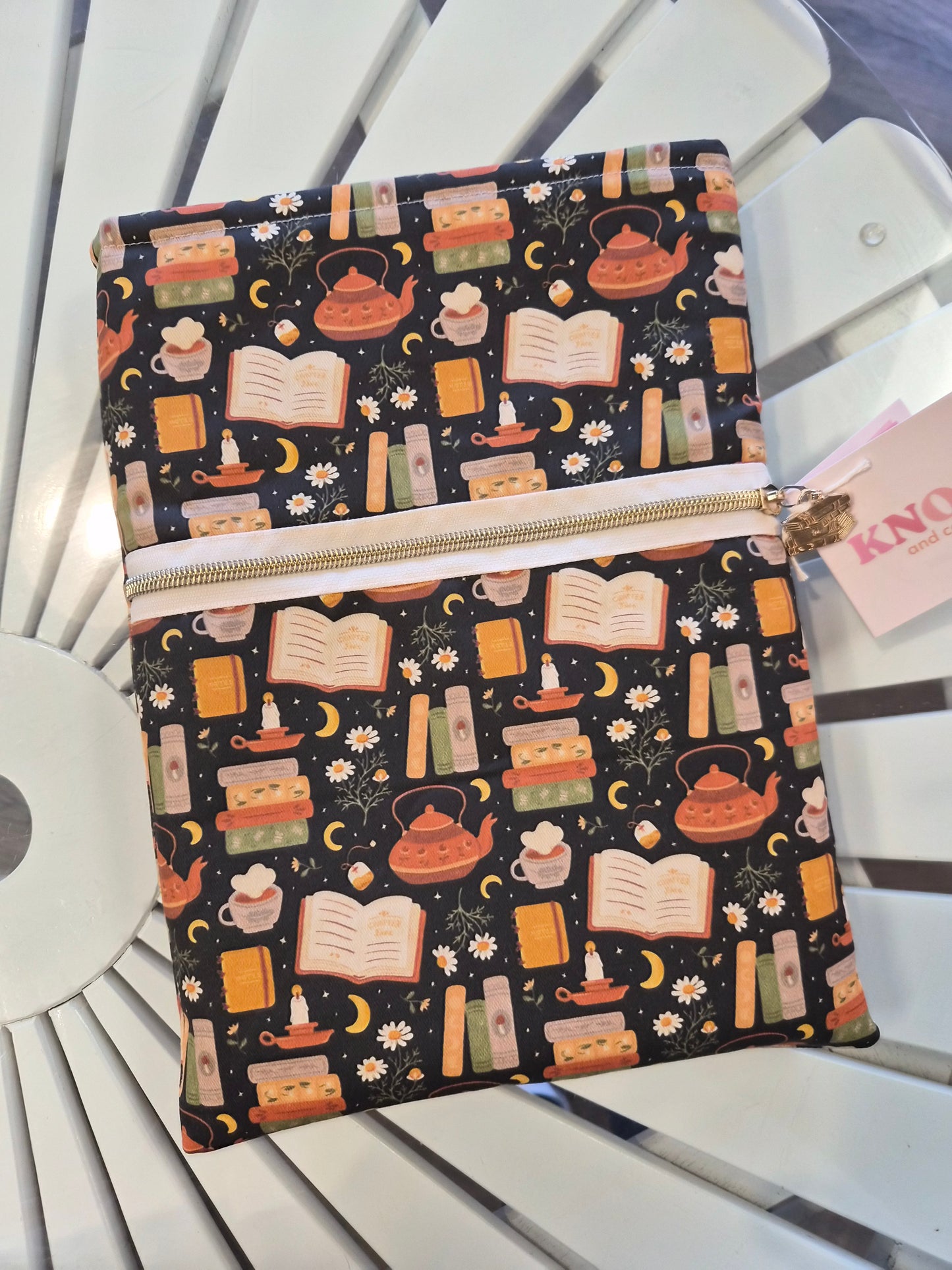 Large Padded Book Sleeve (great for an ipad or kindle scribe)